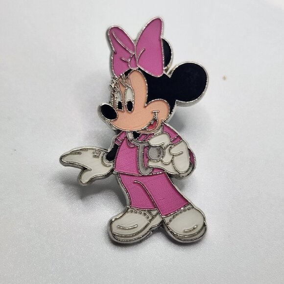 Minnie Mouse Nurse In Pink Scrubs Disney Trading Pin 2015 WDW - Picture 1 of 5